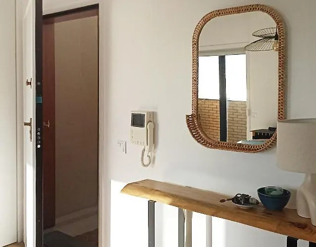 Sunset Lounge Corgomar *